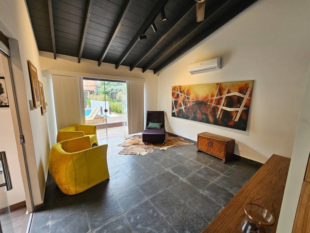 Casa de 5 dormitorios en barrio Herrera de Asunción, foto 4