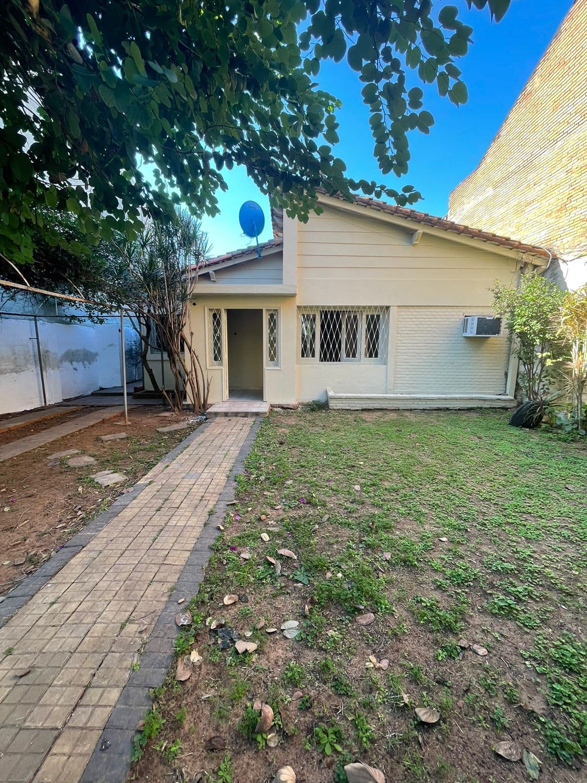 Vendo casa a demoler zona quinta san jose en asuncion