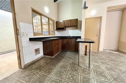 Hermosa casa de dos dormitorios en lambare — foto 4