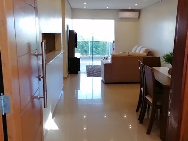 Departamento amoblado de 2 dormitorios zona identificaciónes — foto 1