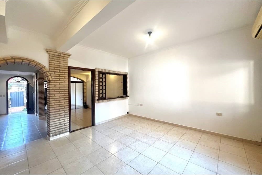 Duplex en Luque zona conmebol — foto 5