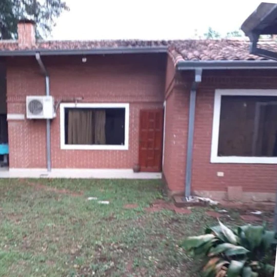 Casa en Venta sobre calle Ava Mbachi - Barrio Mbachio II Lambaré