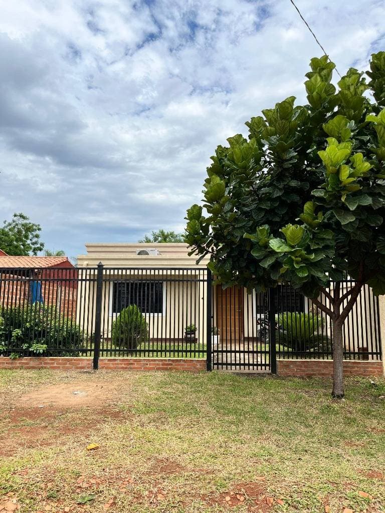Hermosa Casa En Venta En Capiatá, foto 2