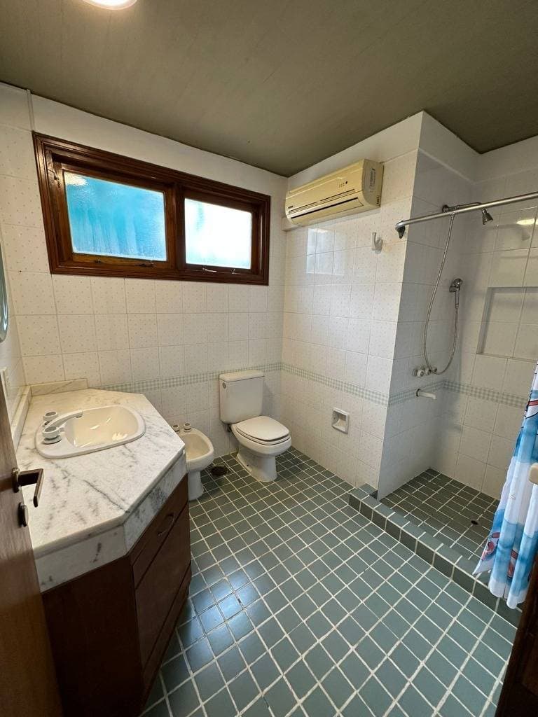 Duplex con excelente ubicación zona Las Lomas — foto 3