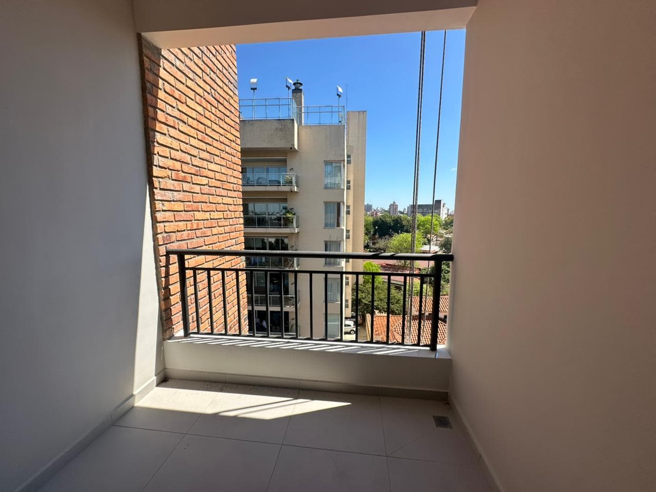 De departamento en barrio Las Mercedes — foto 2