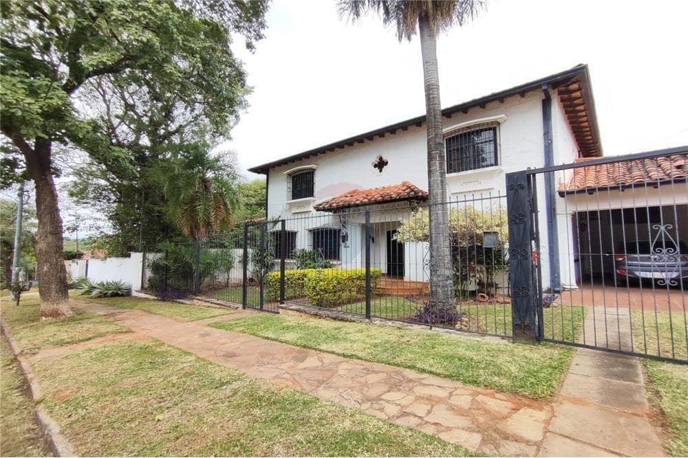 Casa estilo colonial en san rafael asuncion, foto 2