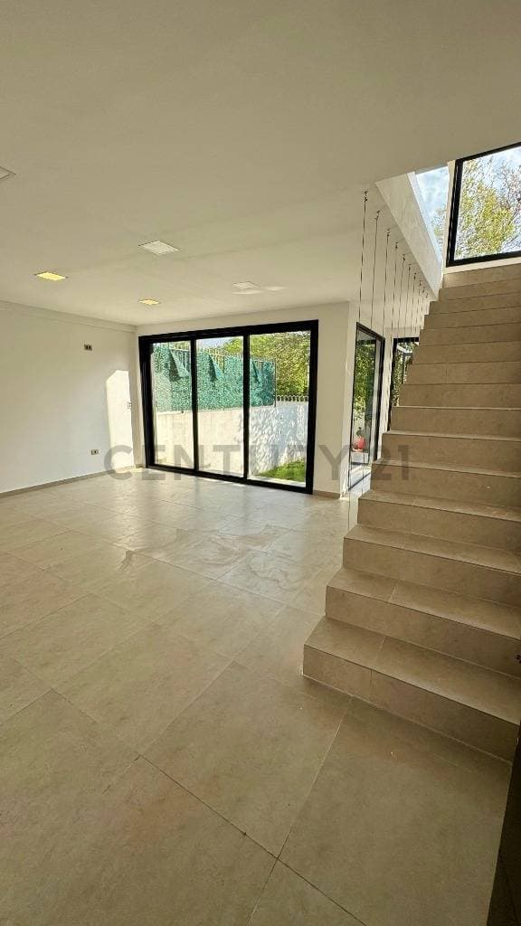 de Casa Dúplex en Lambaré, Central, foto 2