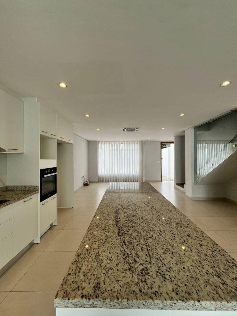 Duplex En Alquiler En Asunción Loma Pyta