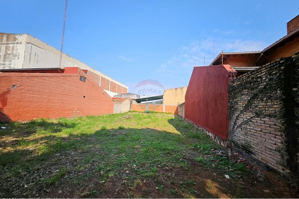 Terreno en venta a pasos de mcal lopez, foto 2