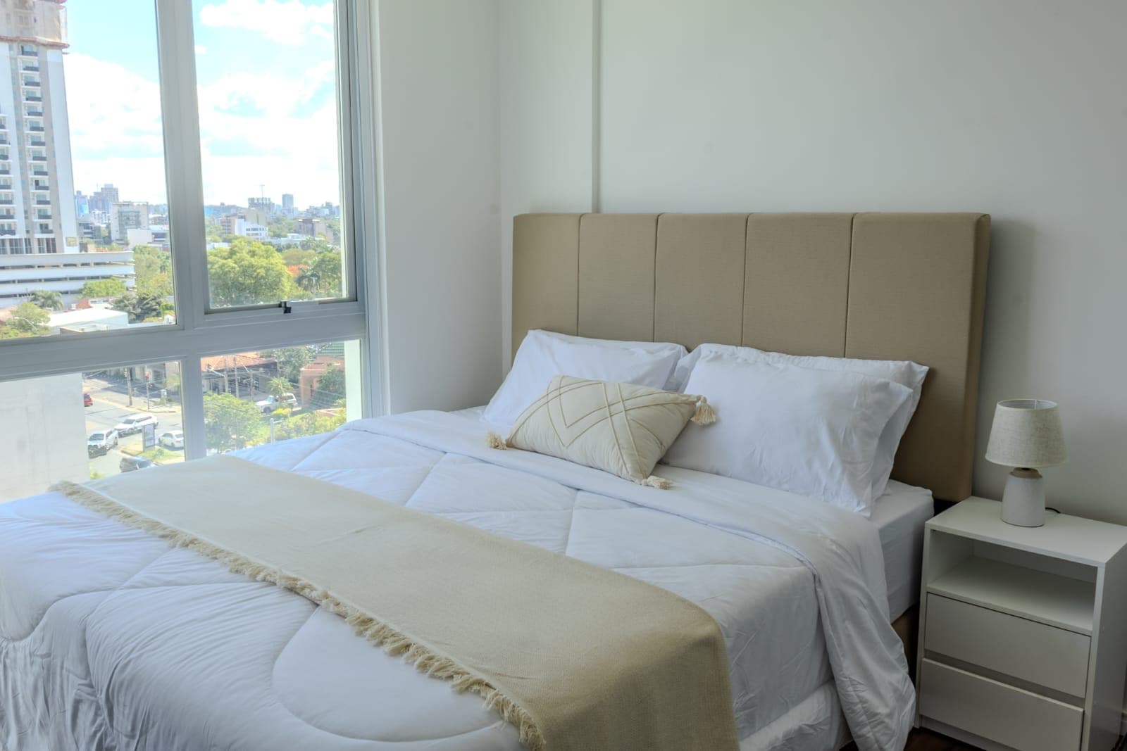 En venta depto 1 dormitorio c/ cochera Home Palace Tower — foto 2