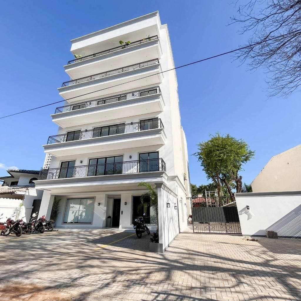 Alquilo departamento a estrenar en mburucuya