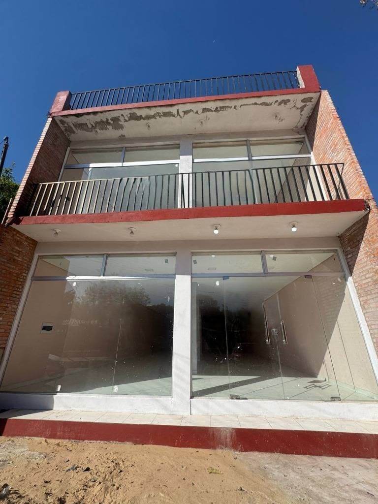 Salon comercial en Fernando de la Mora, foto 4