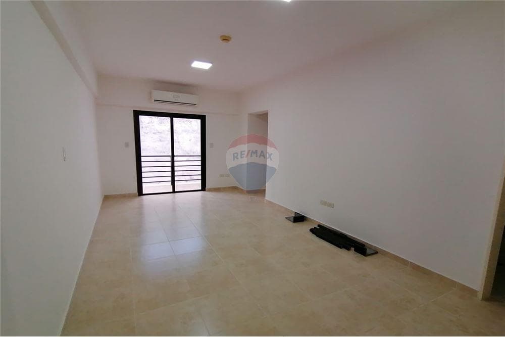Dpto. Refaccionado de 2 Dormitorios (79 m²) en Alicante II, Gral. Díaz, foto 2
