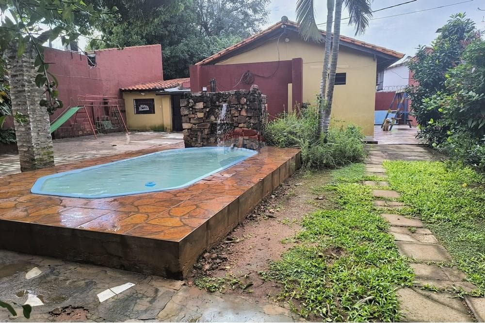 Casa con piscina en Luque 3 barrio, foto 5