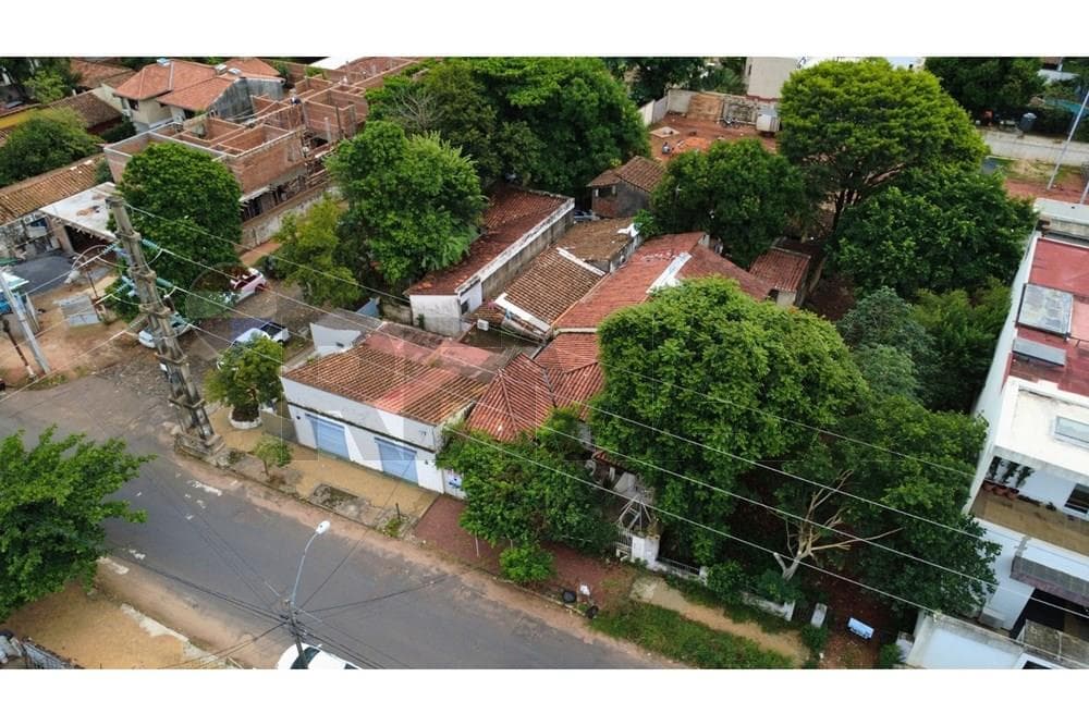 En venta propiedad en esquina para inversión, foto 3