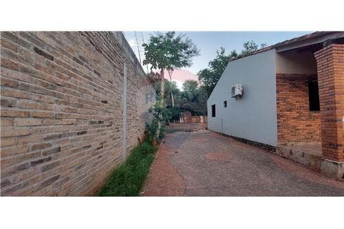 Casa-Venta-PY Central Luque COD.93, foto 4