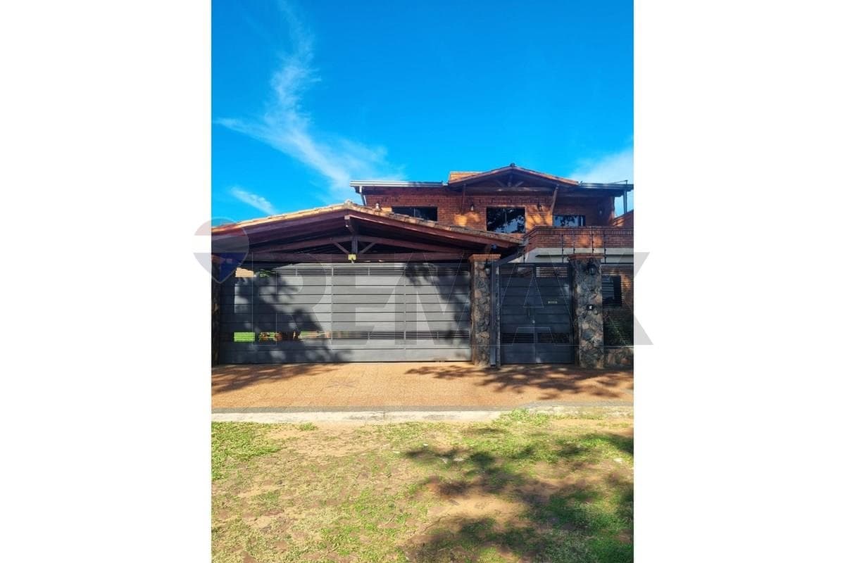 Casa En Venta Luque, foto 1