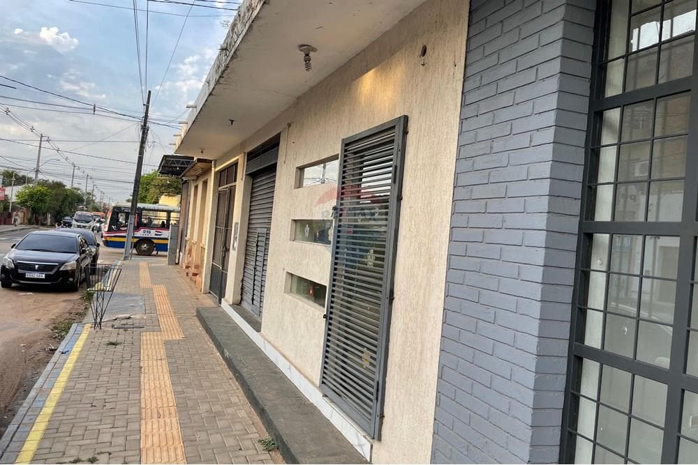 Local Comercial - Alquiler - Luque, Paraguay, foto 4