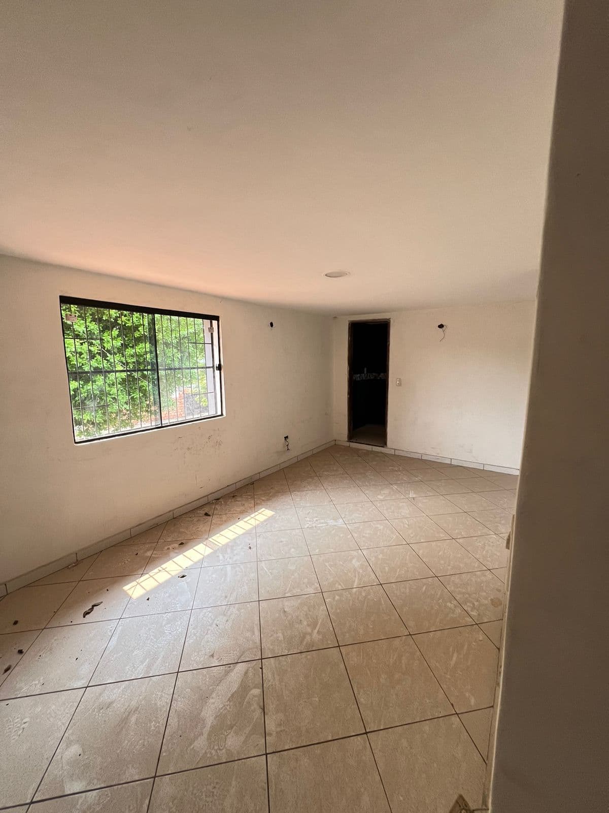 En Venta Residencia En San Lorenzo Villa Amelia, foto 3