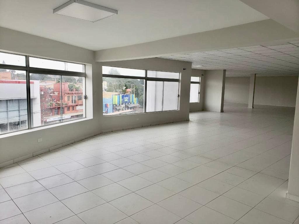 Showroom sobre avenida eusebio ayal‼️, foto 2