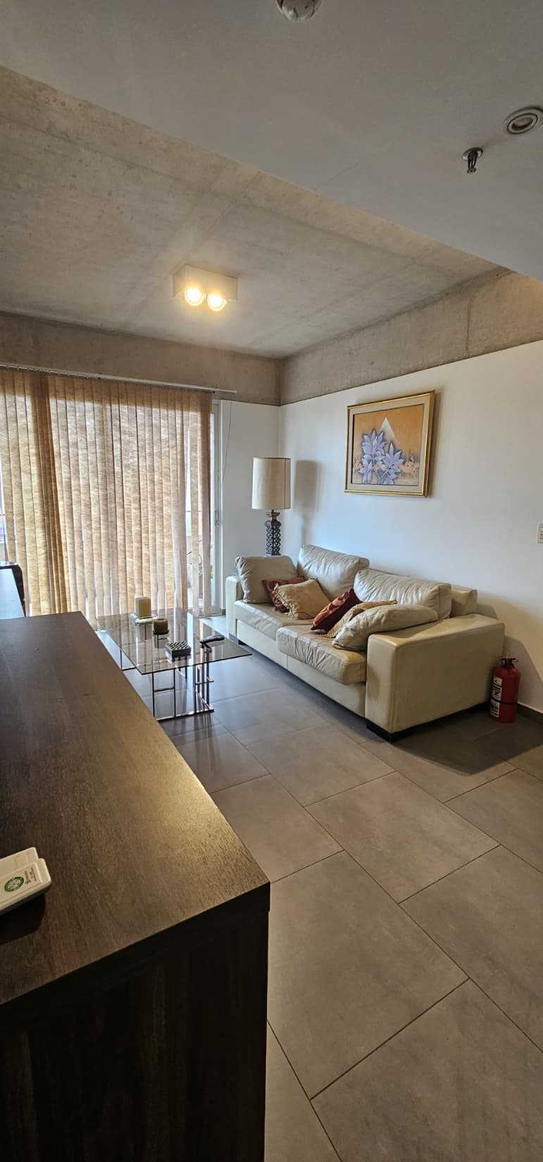 Departamento en Las Mercedes amoblada y equipada zona itaipu binacional — foto 1