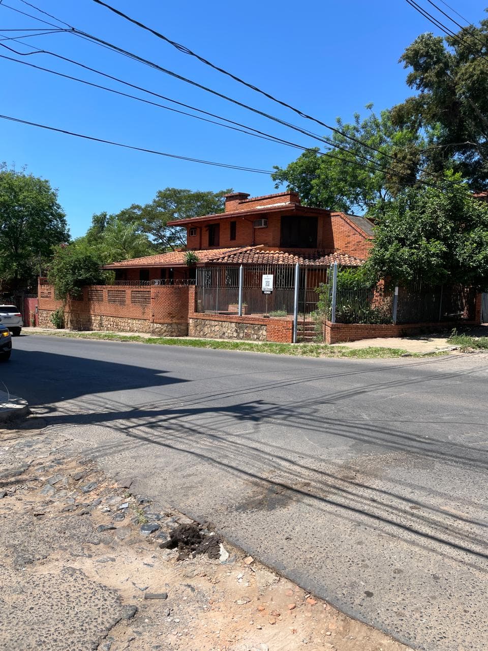 Terreno con casa a demoler en Venta, foto 2