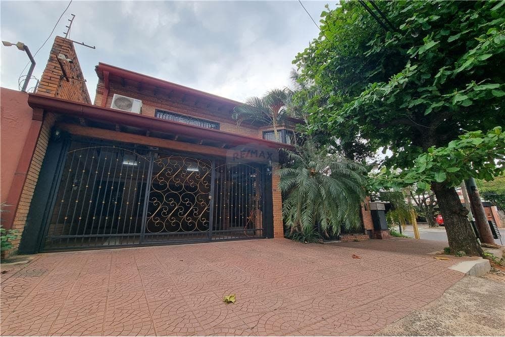 Casa en mburucuya sobre santisima Trinidad — foto 1