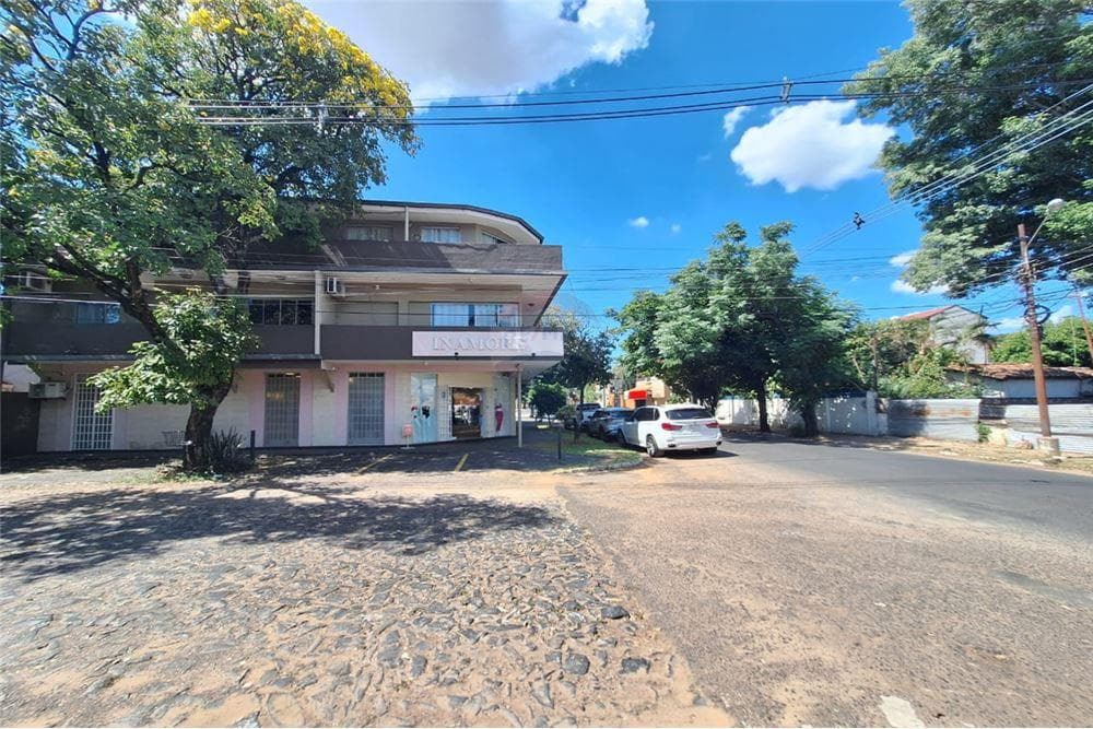 Local comercial en esquina zona CPJ, foto 5