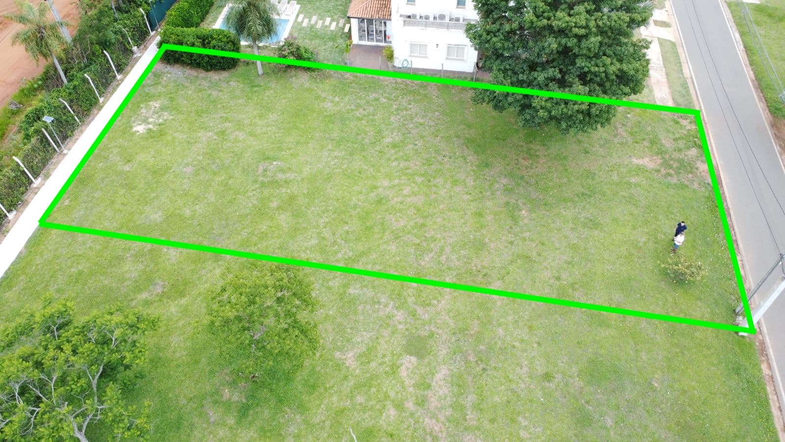 Lote en AquaVillage – Posición elevada, árboles frutales, financiación — foto 2