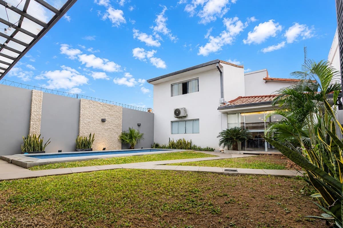 Casa en venta en Villa Aurelia . Asuncion — foto 3