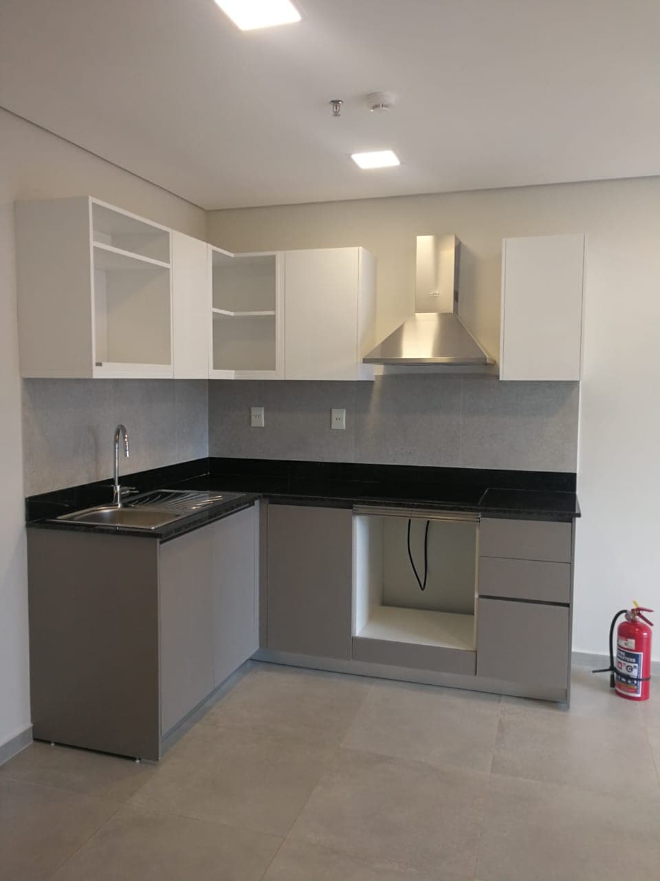Excelente Propiedad 1 Dorm, 1 Baño, Garage, Psicina, Barbacoa Abierta Y Cerrada — foto 2
