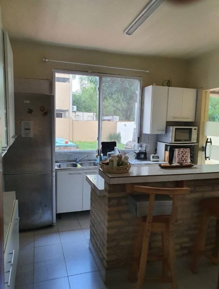 EN ALQUILER | Exclusiva Residencia en Barrio Cerrado La Floresta, foto 2