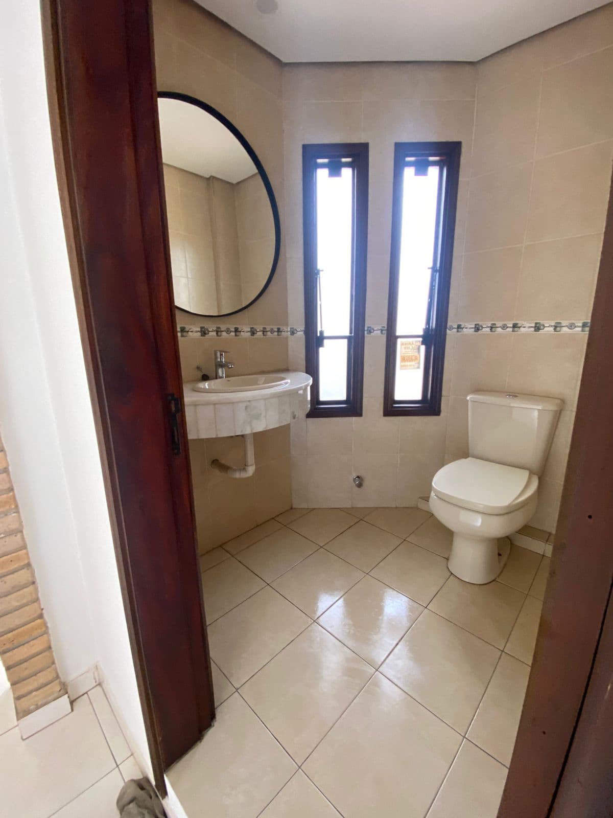 Casa pareada con piscina y quincho en Villa Morra, foto 4