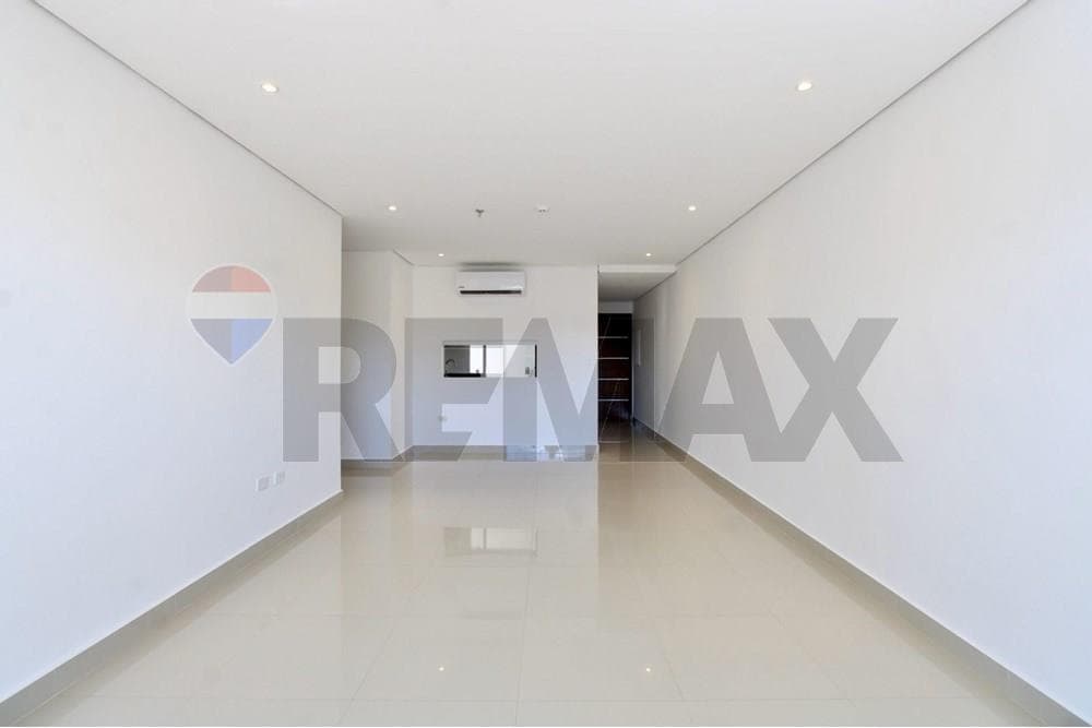 En venta – departamento en edificio emporium, foto 2