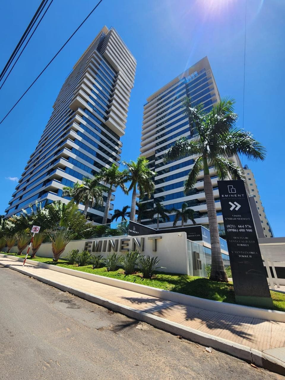 Alquilo departamento de 3 dormitorios edificio eminent