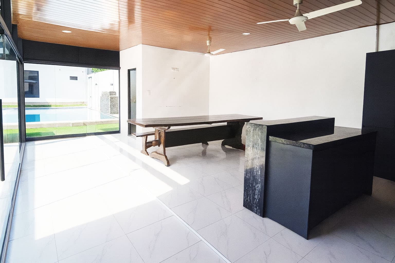 En venta casa de 3 dorm con piscina-Los Laureles — foto 4