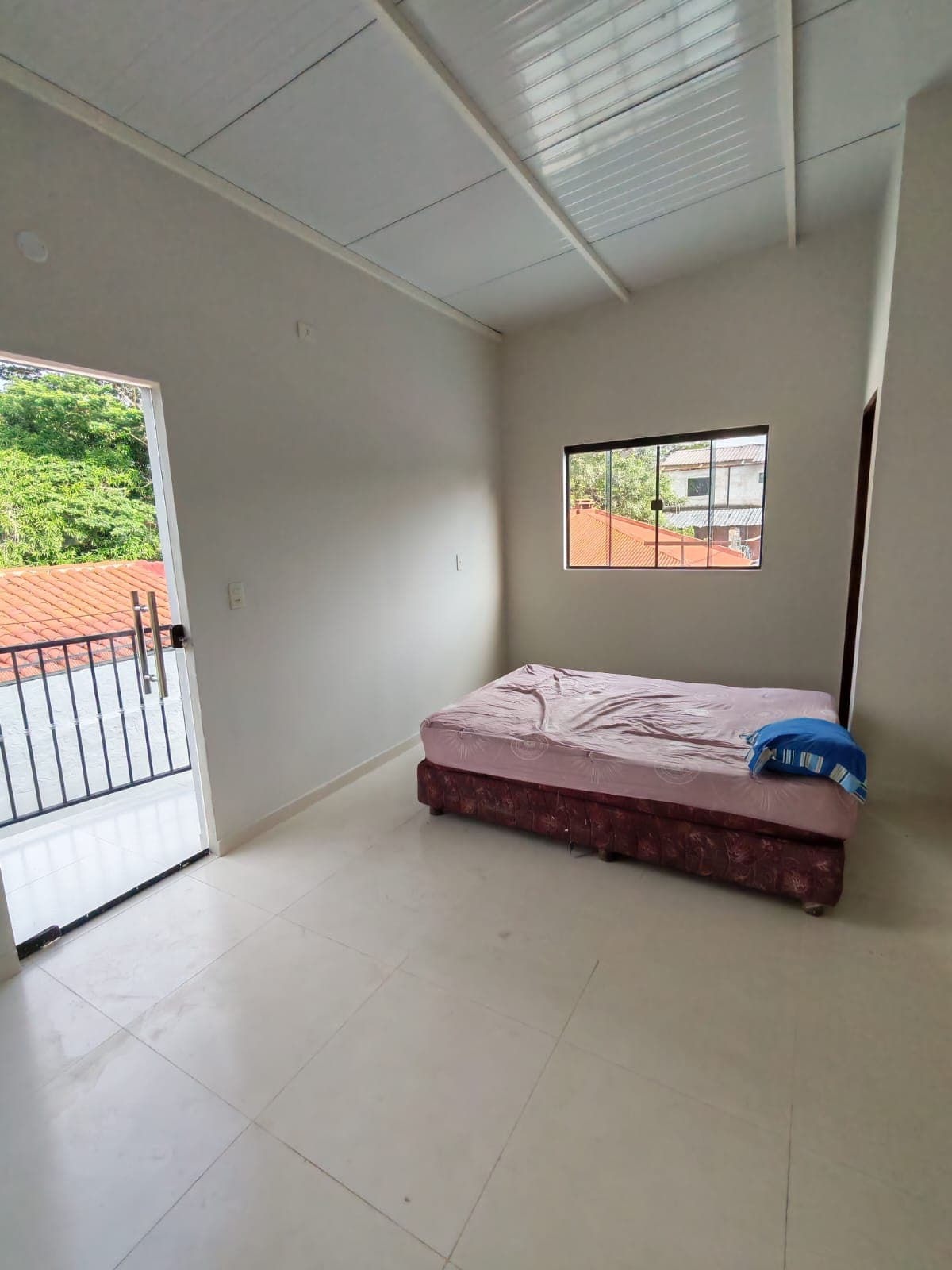 Casa 3 habitaciones. Ñemby, foto 4