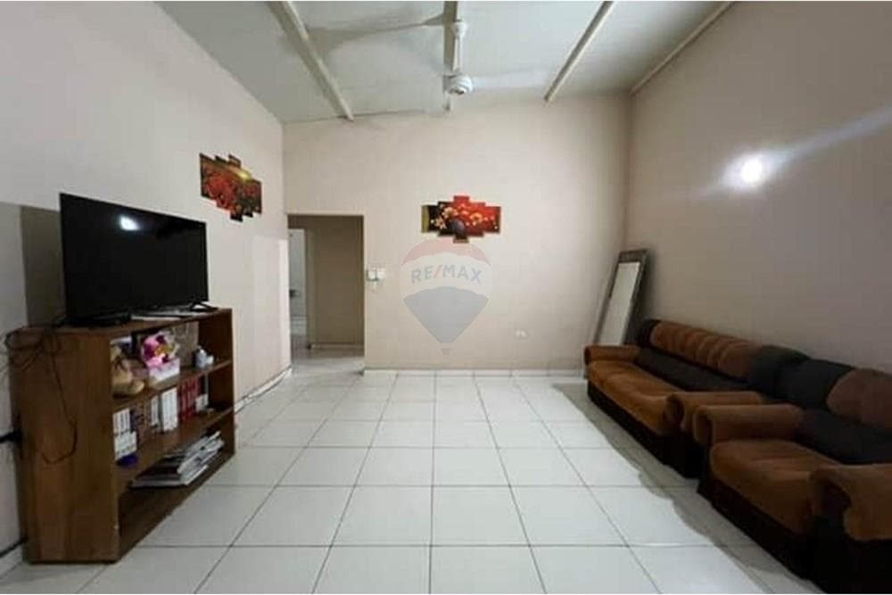 Amplia casa en venta capiata — foto 3