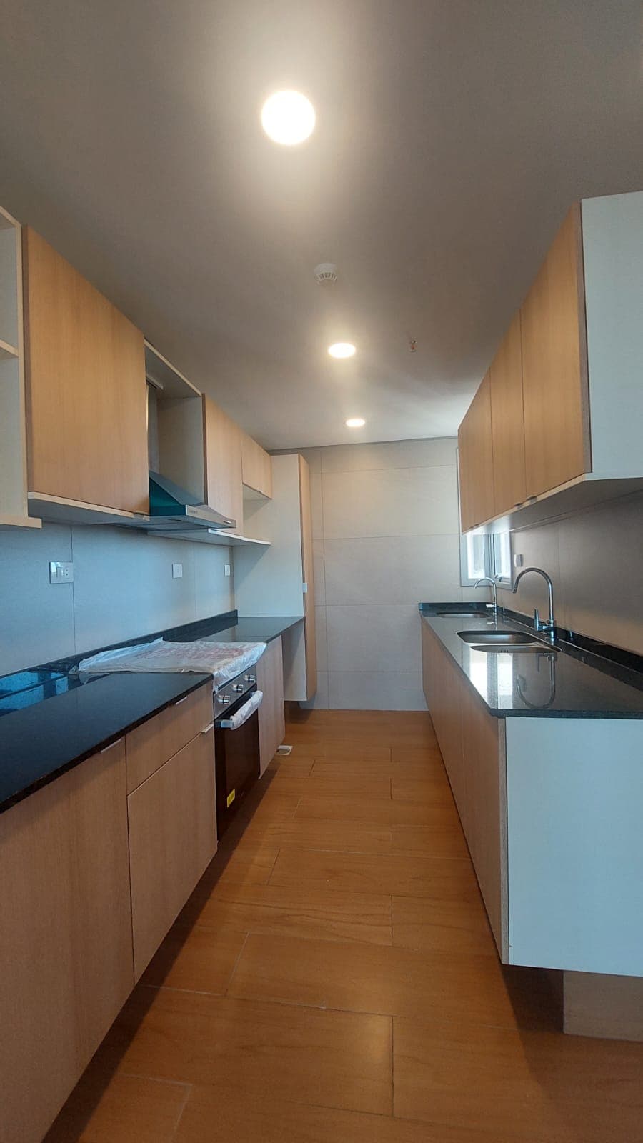 Departamento a Estrenar en ALQUILER - Barrio Mburucuya - Avda Molas López — foto 3