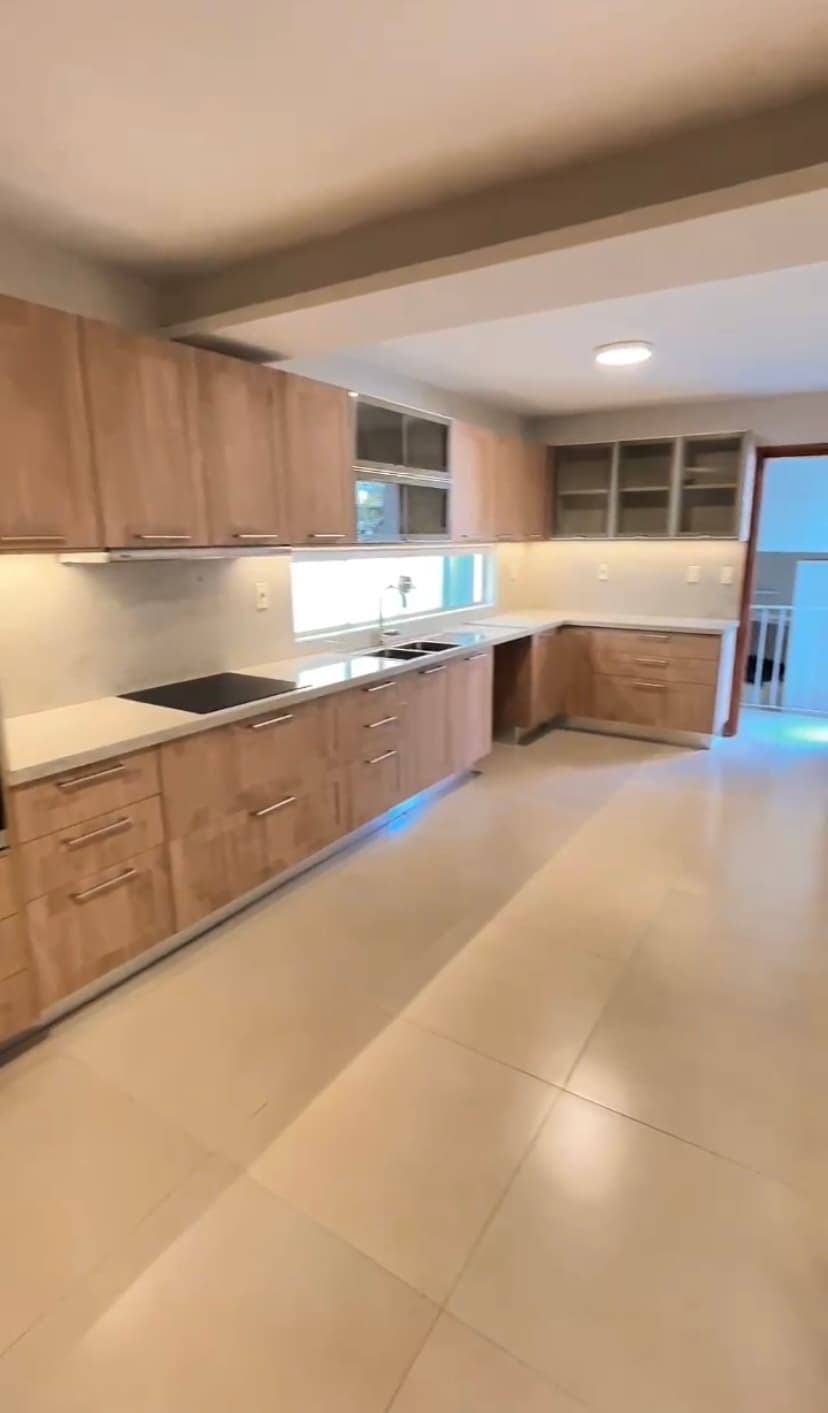 Hermosa Casa En El Barrio Mas Deseado Los Laureles, foto 3