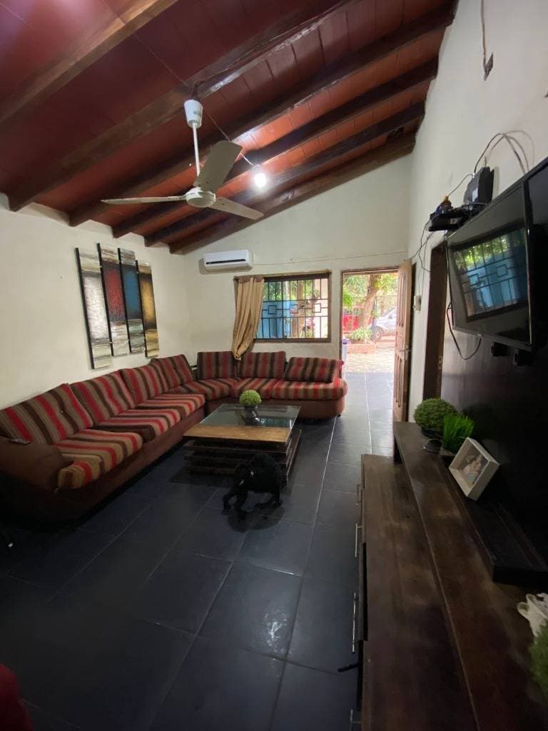 En venta casa en San Lorenzo, foto 4