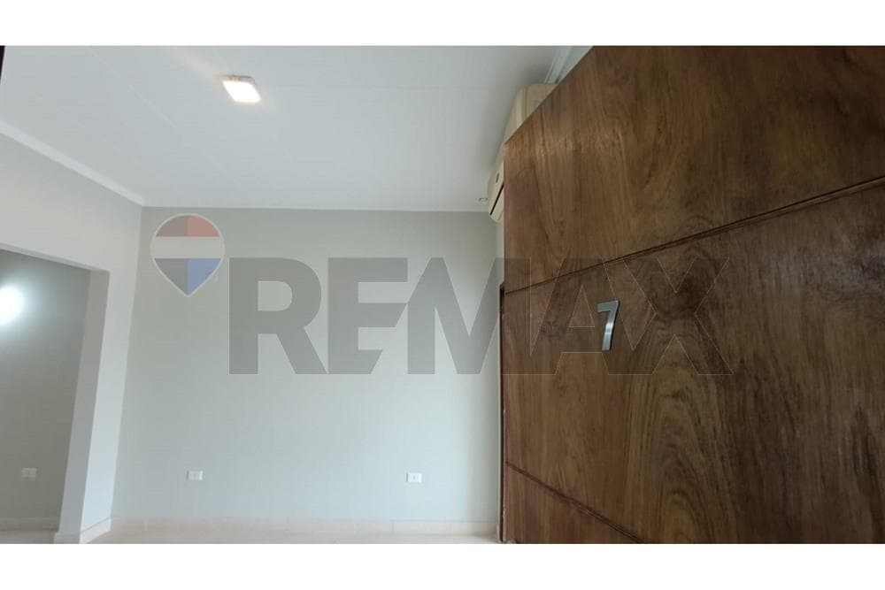 Departamento - Alquiler - Villa Elisa, Paraguay — foto 4