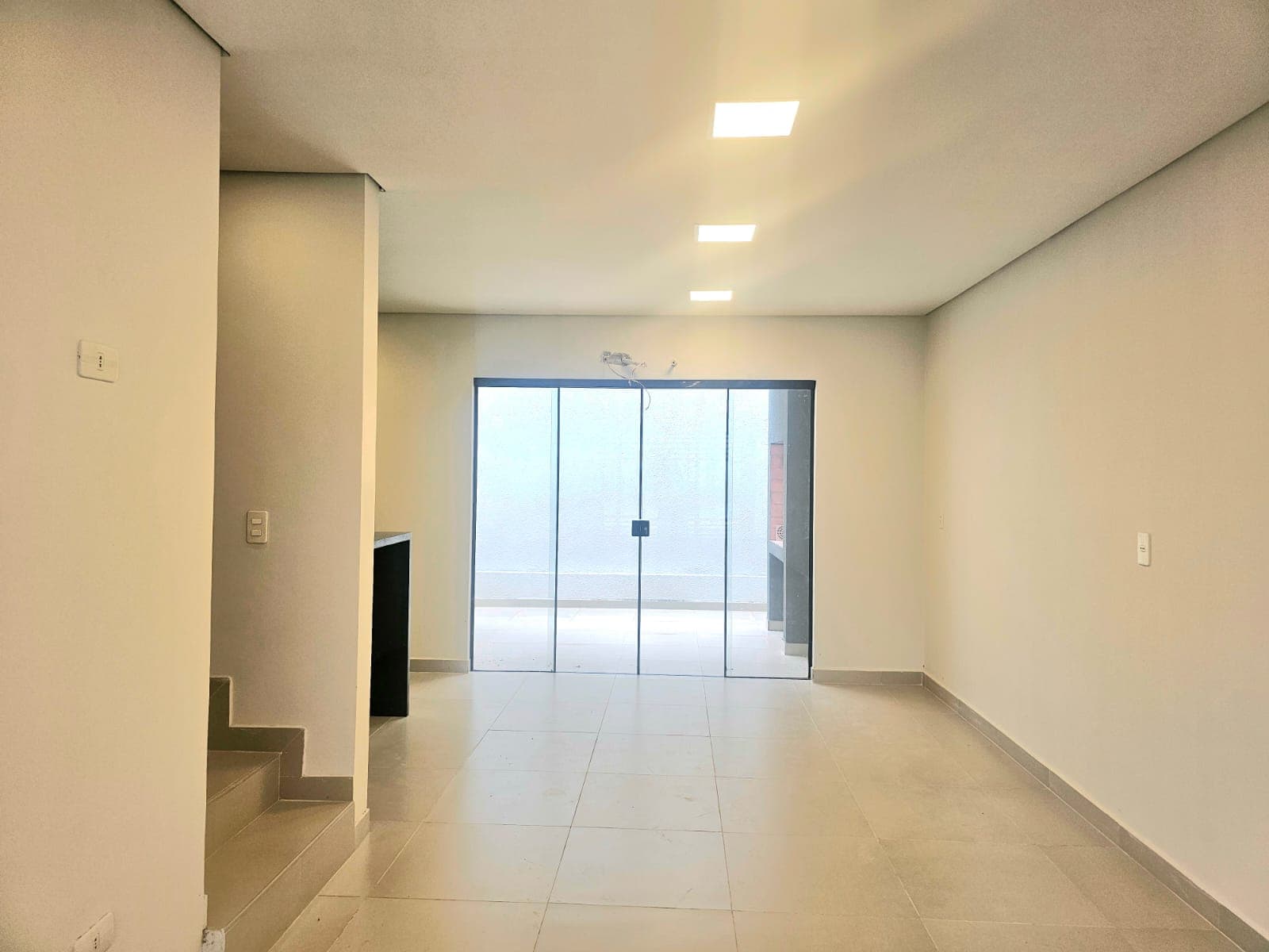 Duplex De 3 Habitaciones En Alto Pinar, Luque — foto 4