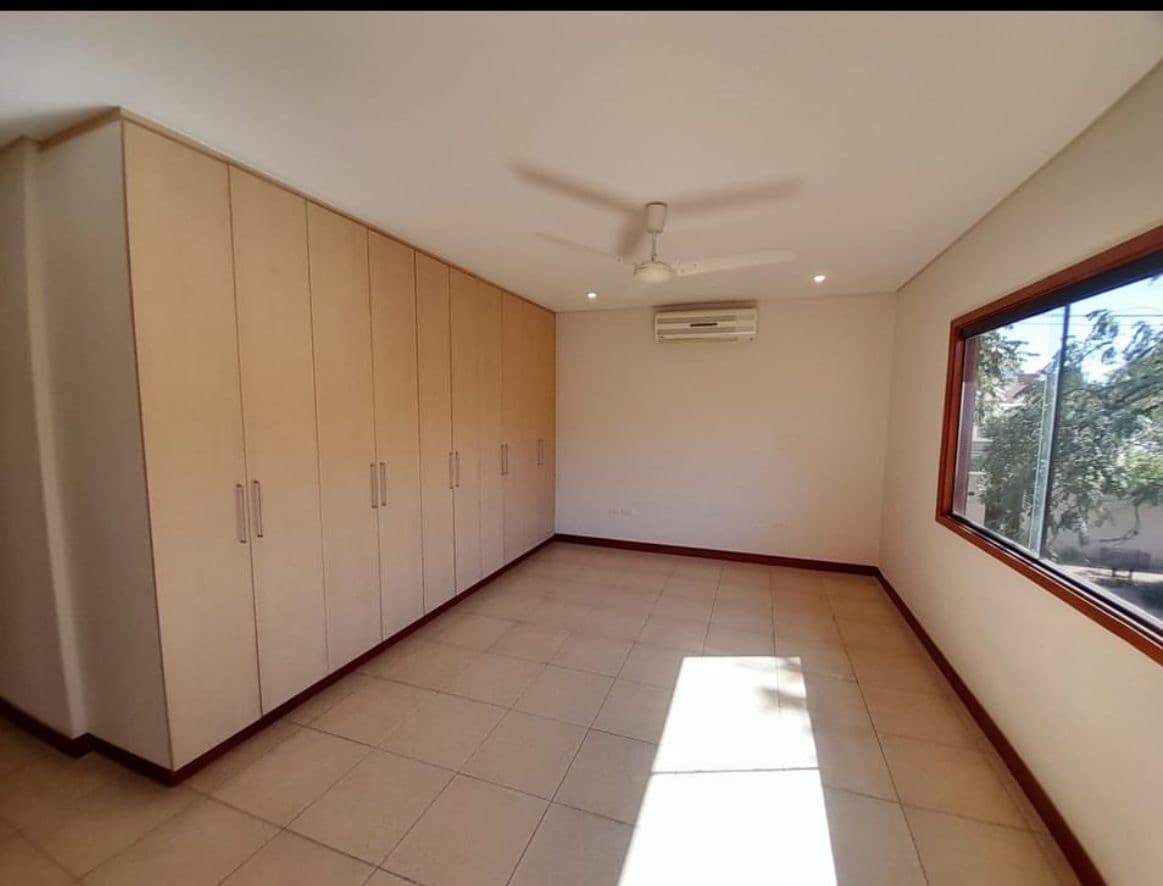 Alquiló Casa De 4 Habitaciones En Barrio Cerrado, foto 5