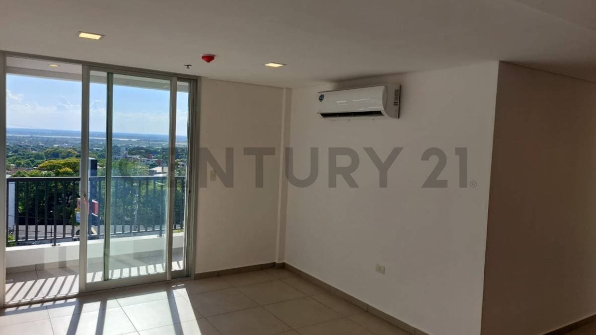 Depto 2 dormitorios, balcón con vista al Rio Paraguay y al Cerro Lambaré, foto 4