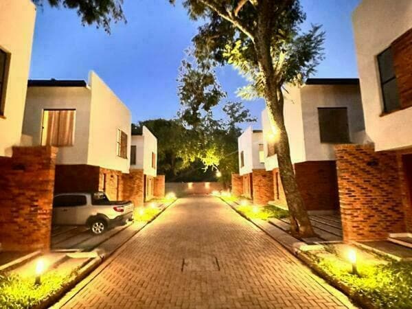 Duplex en Luque-loma merlo, foto 2