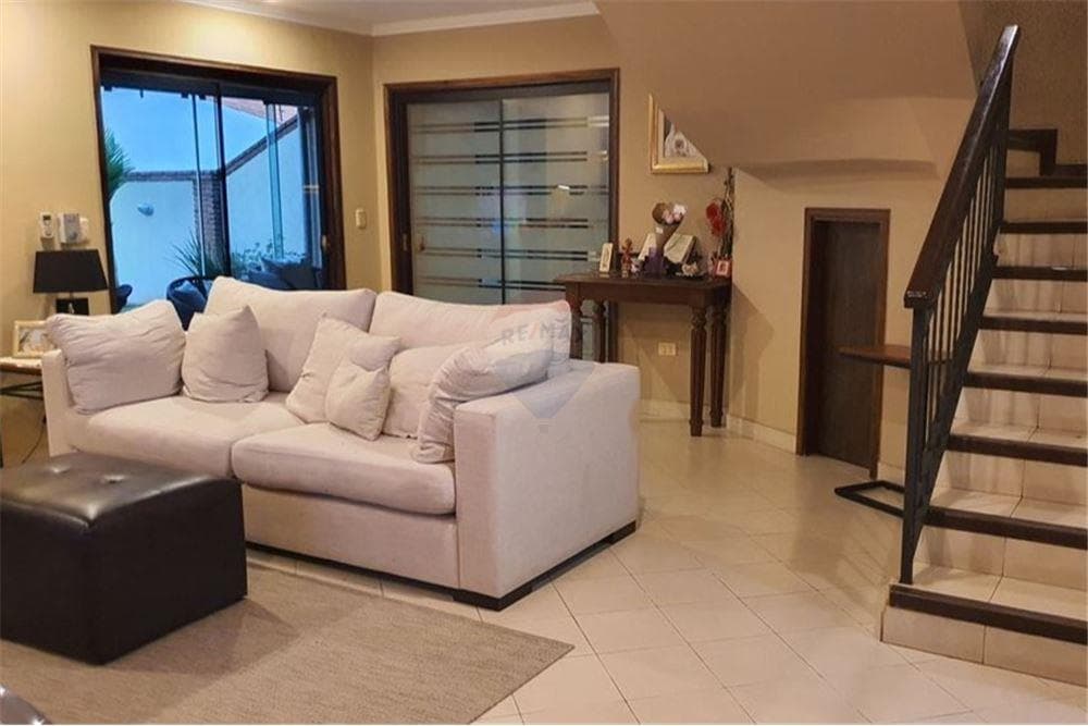 Amplia residencia — foto 5
