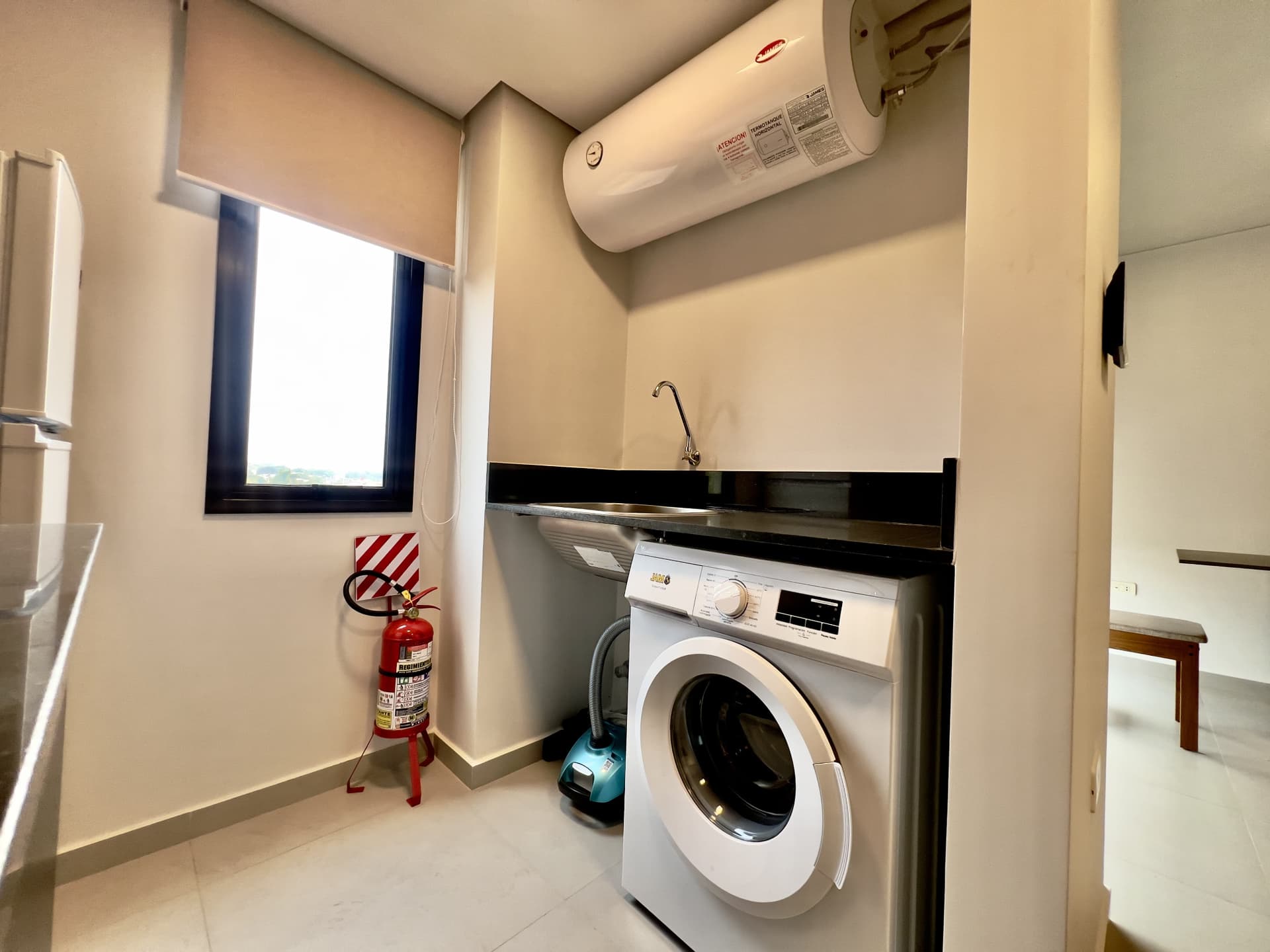 Ona cit, en venta, departamento amoblado de 2 dormitorios, con cochera, foto 5