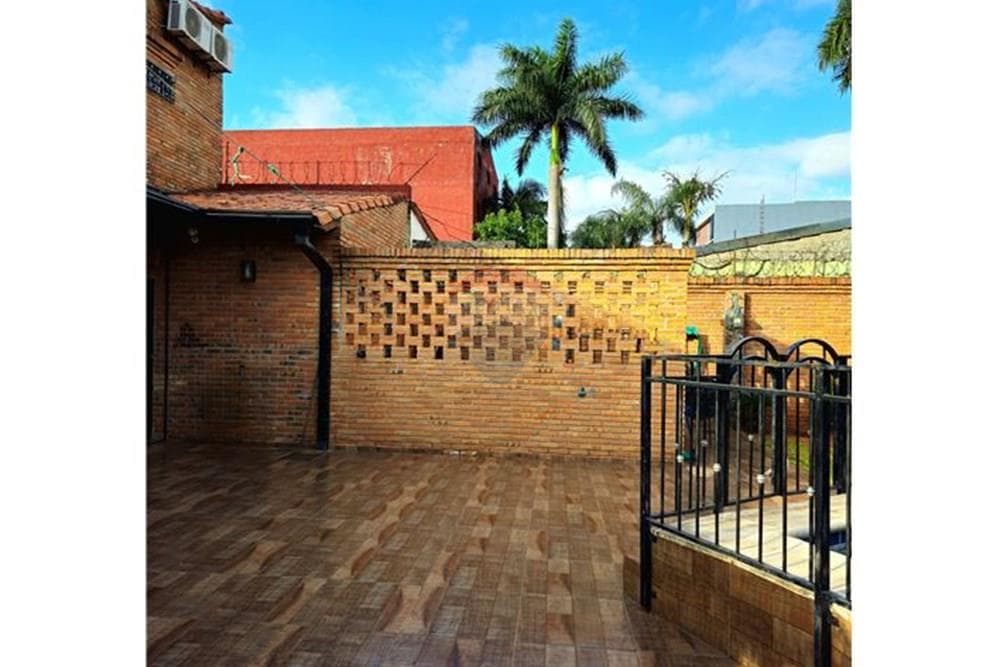 Casa - Venta - Fernando de la Mora, invirte en un hogar cómodo!, foto 4