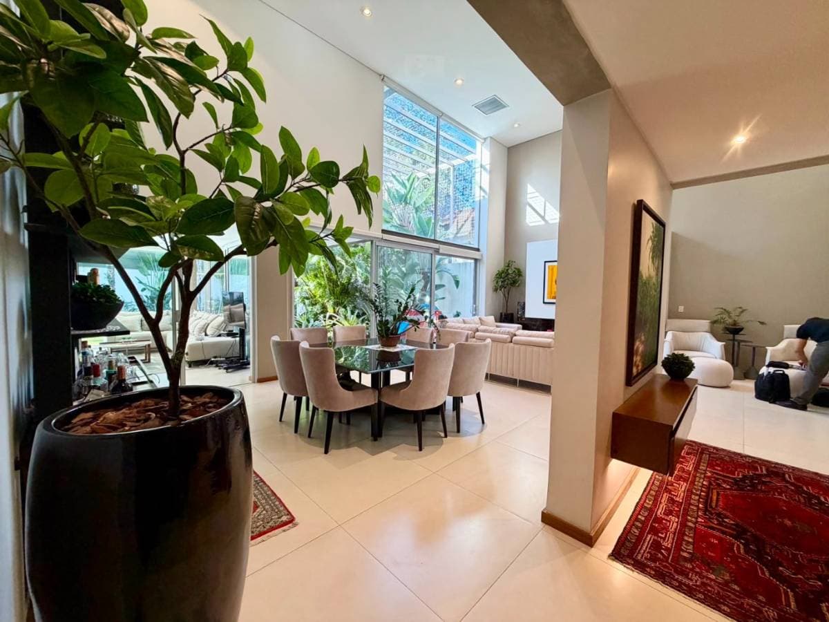 De residencia en barrio mburicao, foto 5